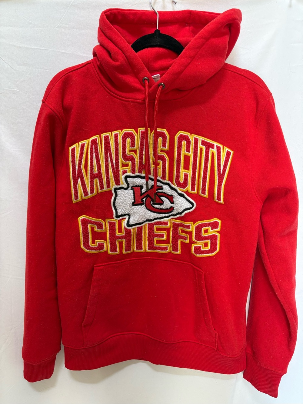 Kansas City Chiefs Red Pullover Hoodie with Team Patch